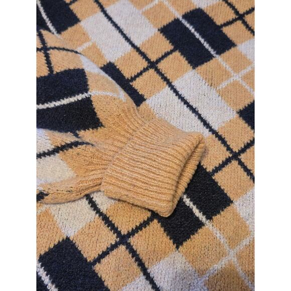 Free Assembly Golden Yellow Navy Argyle Unisex Sweater Size M Preppy Academia - Picture 4 of 9